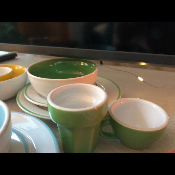 Kids ceramic kitchen dish set 20 piece set - Picture 4 of 10